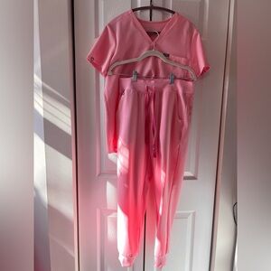 FIGS Limited Edition LightPink Scrub Set